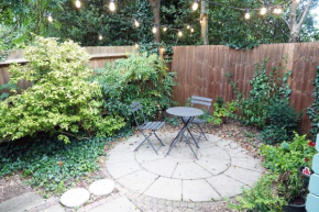 Holly Tree Hideaway